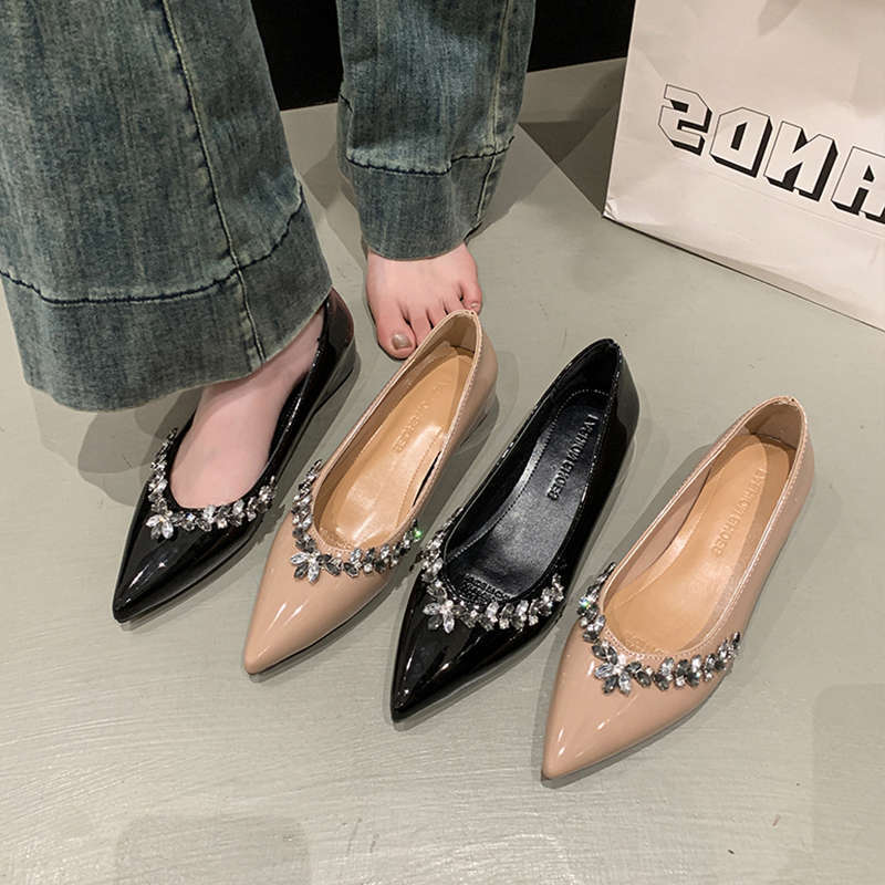 New French Evening Wind Rhinestone Pointed Flat Shoes Women's Shallow Mouth Inner Height Increase Single Shoes Commuter Soft Sole Women's Shoes
