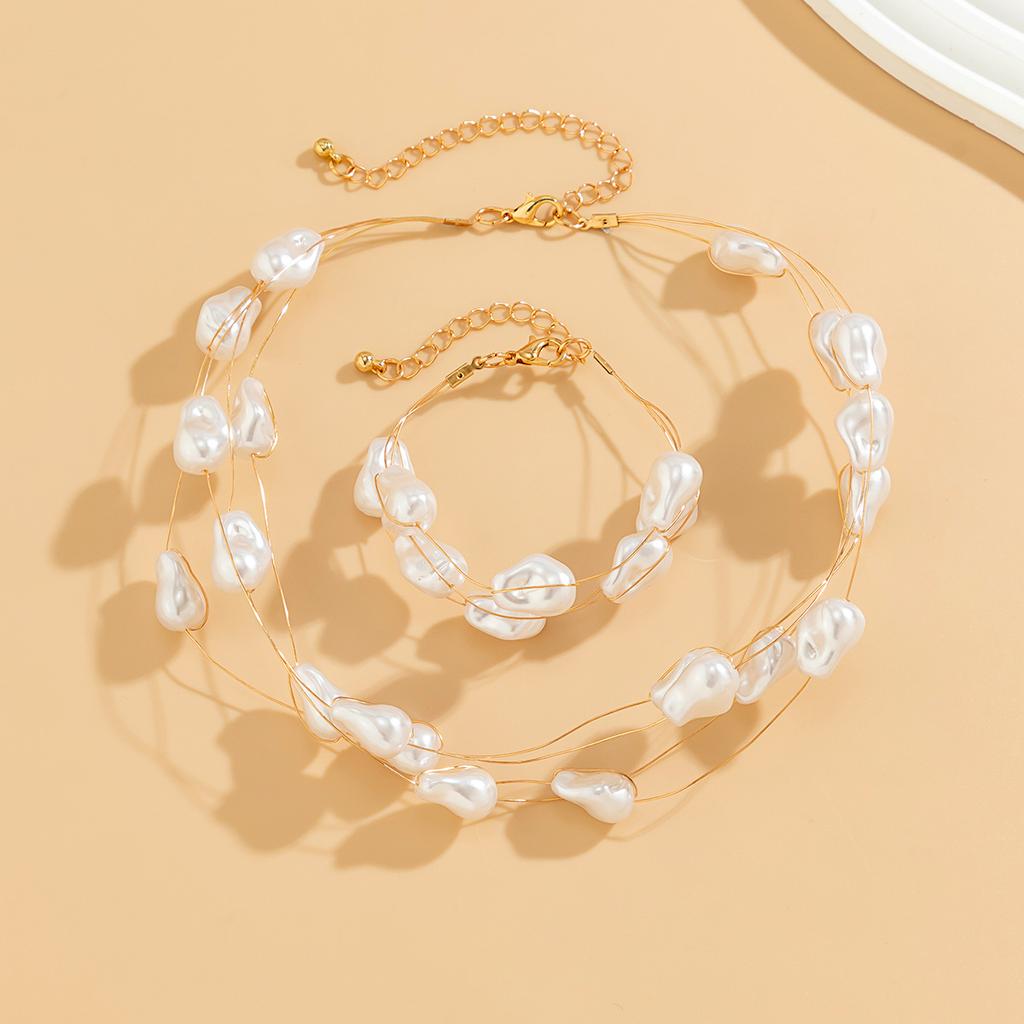 Niche Vintage Beaded Collarbone Chain Baroque Faux Pearl Necklace For Women
