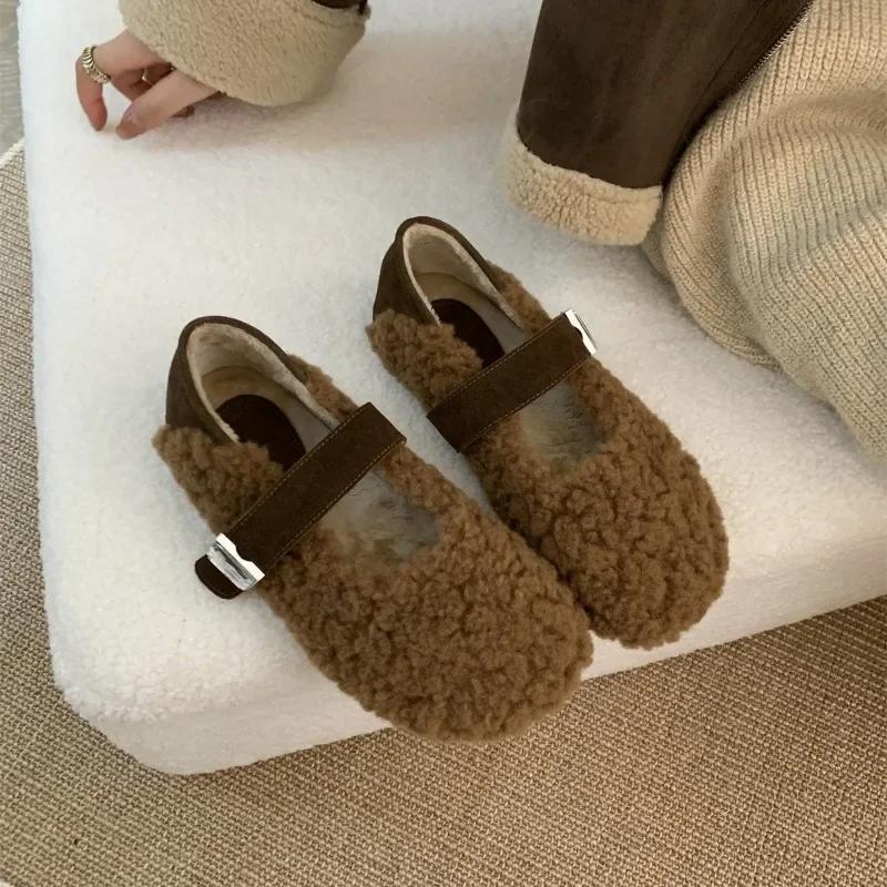 Fashion Color Matching Women's Flats  2024 Hot Sale Ladies Shoes Buckle StrapCasual Flat Shoes New Short Plush Flat Low Heels
