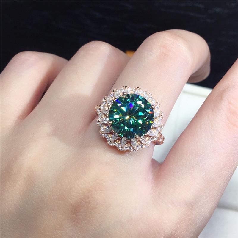 Huitan Big Round Green Cubic Zirconia Finger Ring for Women Brilliant Accessories Vintage Ring Retro Party Luxury Zircon 2022