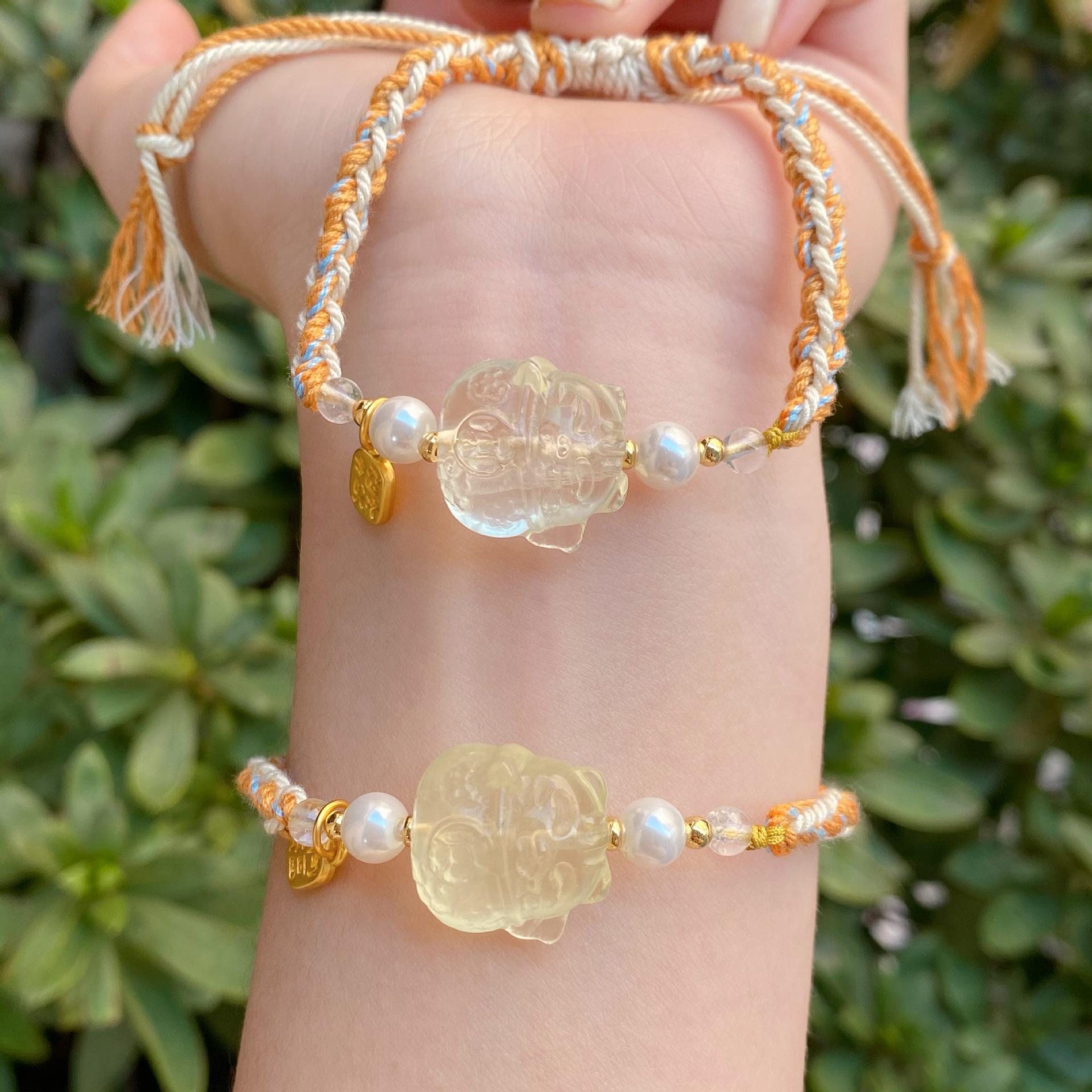 Tibetan Ethnic Handwoven Chalcedony Ruyi Bracelet