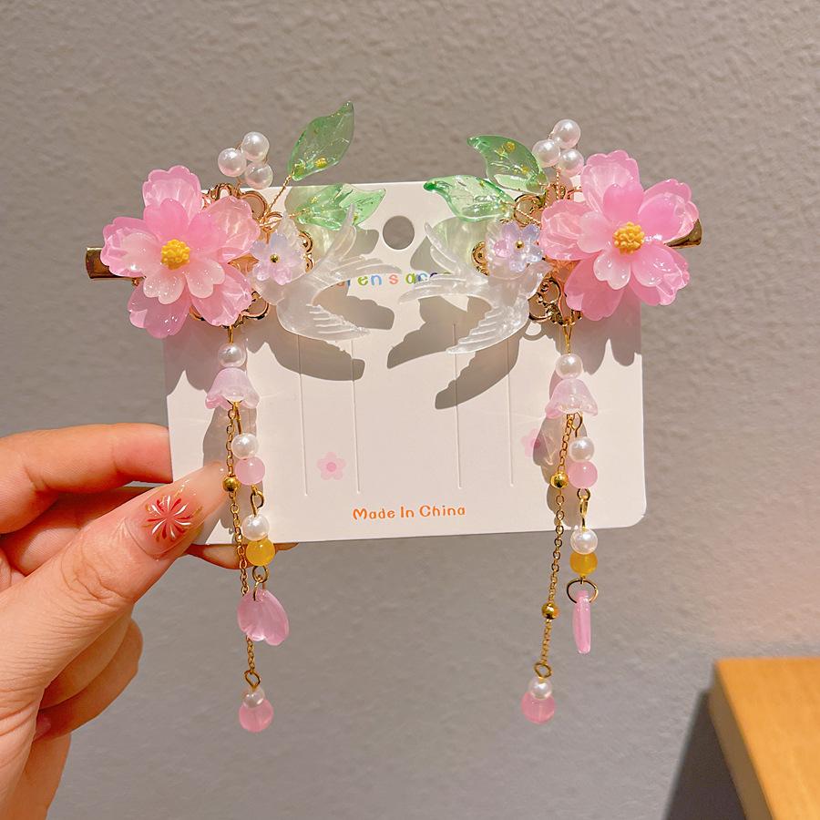 Chinese Style Hanfu Hairpin Set for Girls - Includes Hair Clips, Swaying Tassels, and Butterfly Accessories