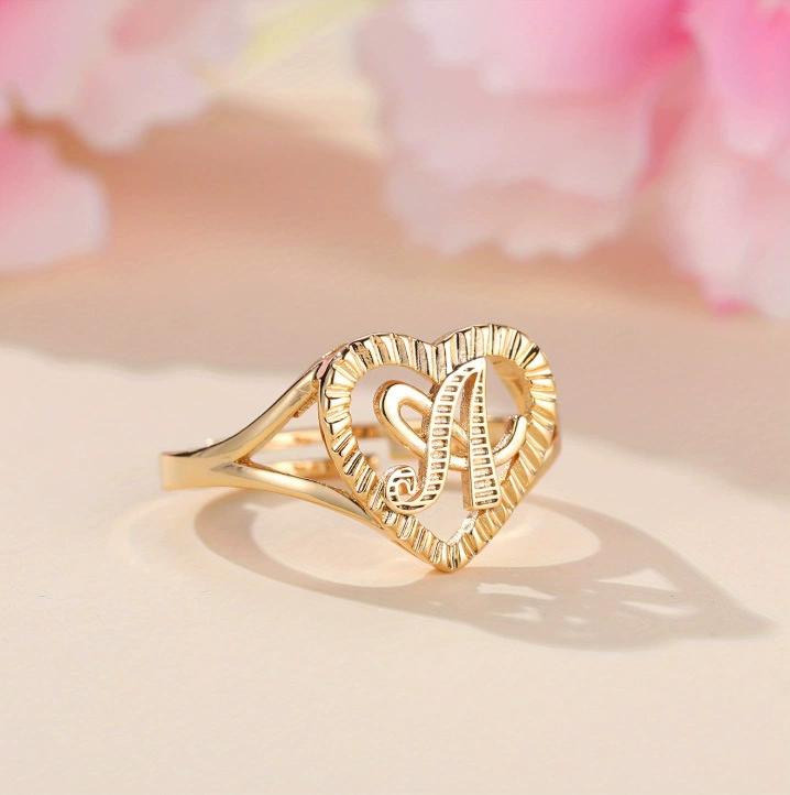 1pc Vintage Hollow 26 Letter Adjustable Ring Fashionable Casual Couple Accessory