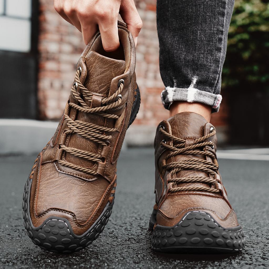 2026 New of Men's Boots for Autumn and Winter, Large-sized Retro Men's Leather Boots, Hand-sewn Outdoor Casual Ankle Boots