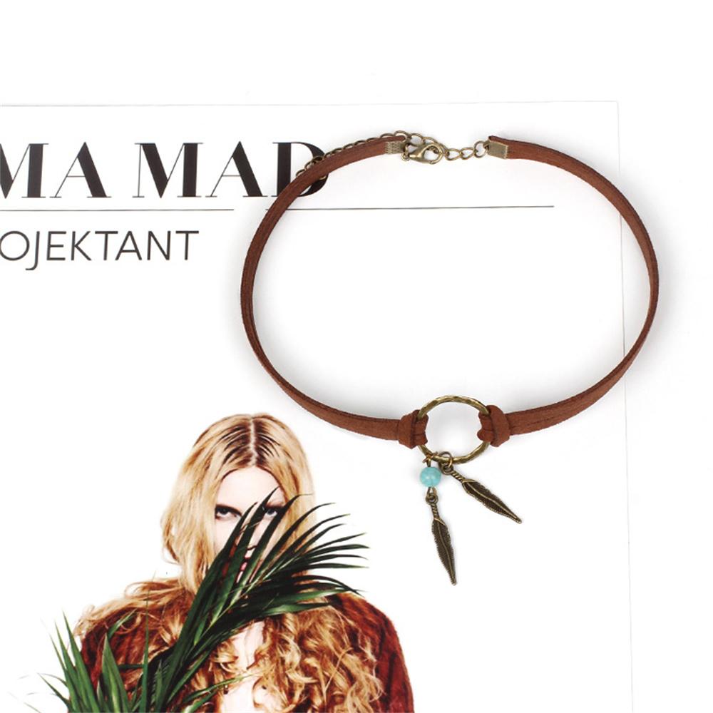 Metal Feather Pendant Necklace Vintage Bohemian Style Circular Ring Green Stone Brown Leather Collar Women Popular Jewelry Gift
