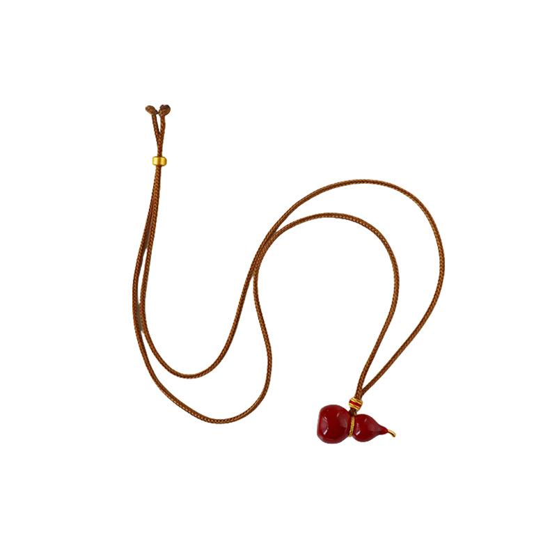 Elegant Chinese Gourd Pendant Necklace for Women - Luxury, Fashionable & Versatile