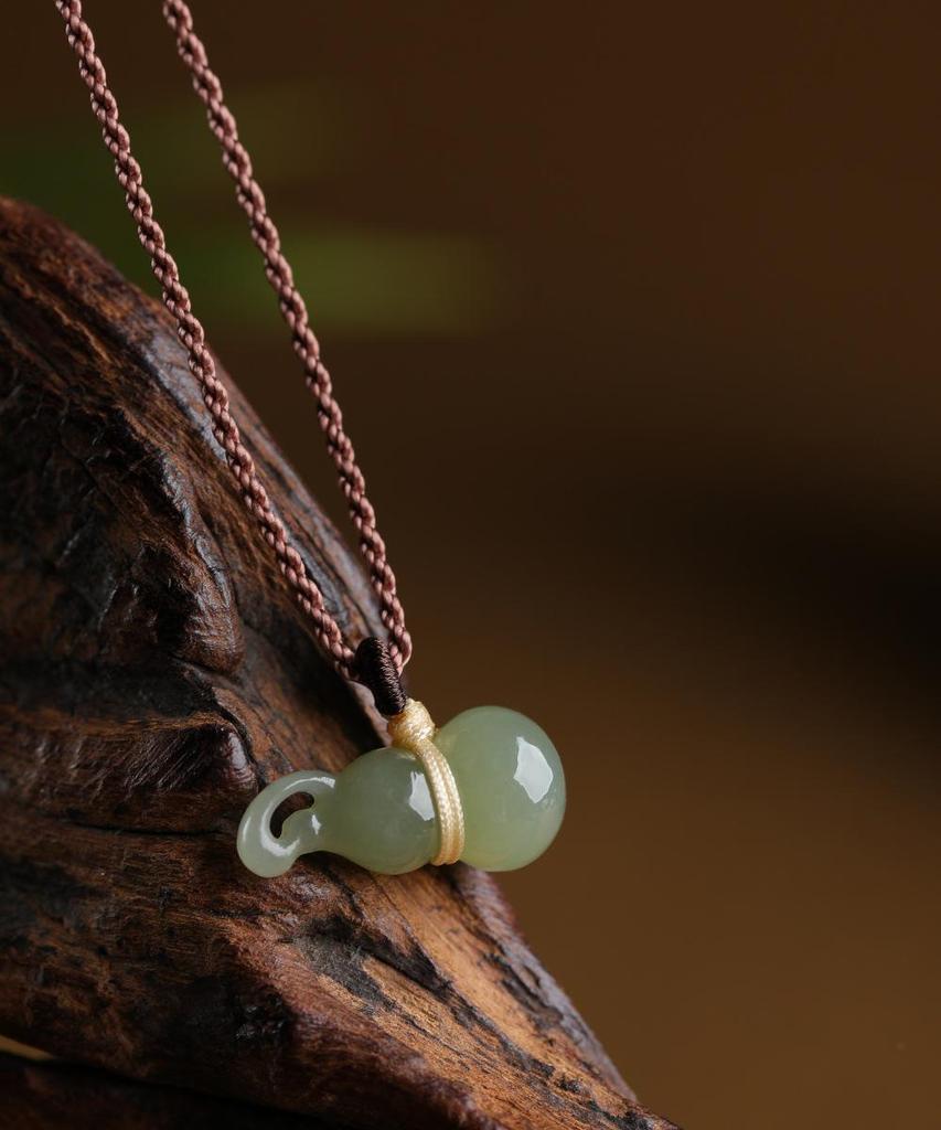 Pendentif Amulette Gourde en Jade Hetian Glace Claire pour Couples