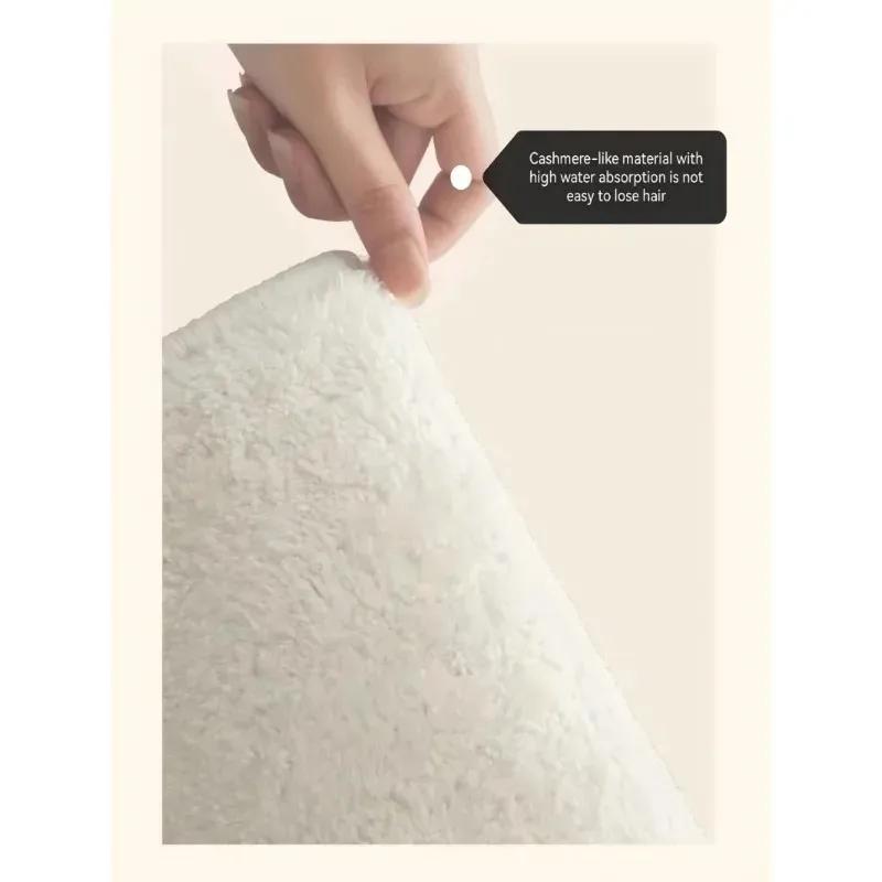 VIKAMA Soft Polka Dot Rug, Non-Slip Apple Print Doormat, Suitable for Bedrooms, Machine Washable Comfort Home Decor Rug