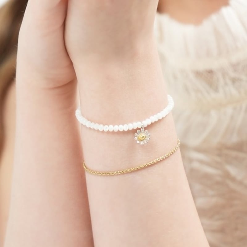 BONBEAU Combi Daisy Charm Mother of Pearl Beads Bracelet Mother of Pearl Beads Gold Silver 925 Charm Daisy Bracelet