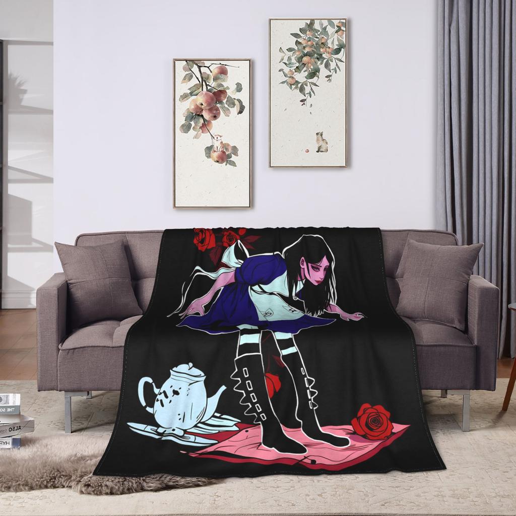 Dark Alice Madness Returns Game Blanket  Super Warm Novelty Plush Bedding Throws Home Decor Flannel Bedspread Bed Cover