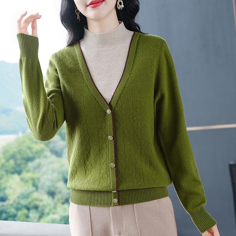 2025 Autumn Women's Slimming V-neck Woolen Sweater - Solid Color Knitwear Pullover