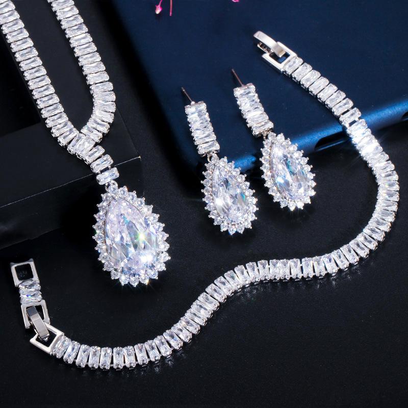 T0167 Exclusive Bridal Accessories Water Drop Zircon Necklace Earrings Bracelet Three Sets