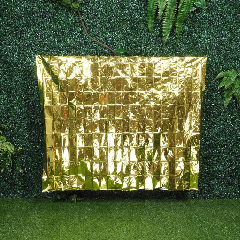 Portable Small Outdoor Camping Supplies First Aid Blanket Emergency Survival Blanket Insulation Blanket Sunscreen Blanket