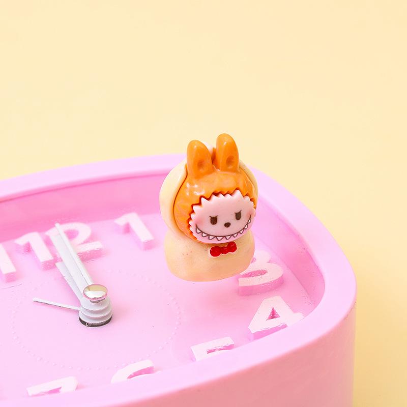 Labubu Crying Doll: Cute 3D Resin Car-Mounted Ornament for Desktop