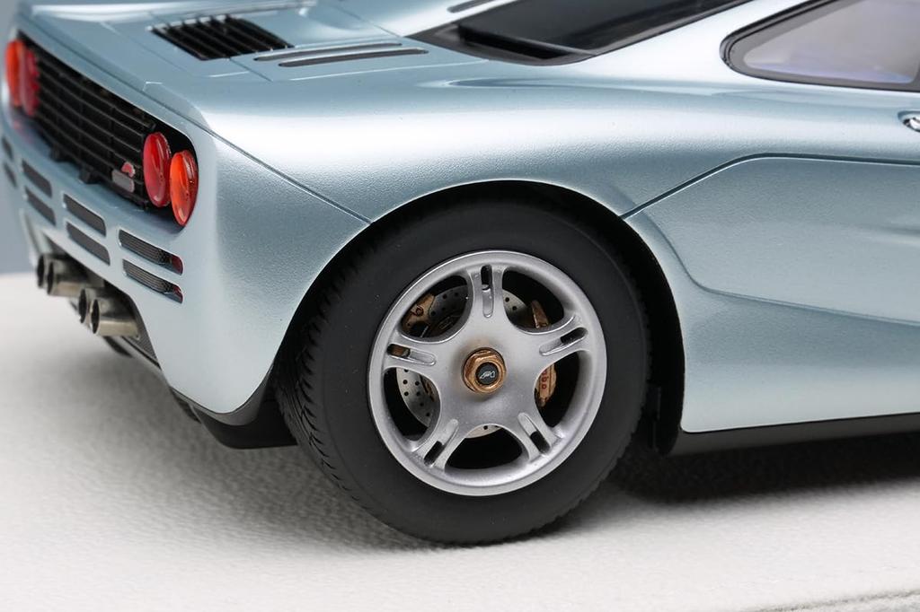 EIDOLON Scale McLaren F1 Road Car 1994 Pale Blue Metallic Finished Model EML073D Make-up 1/18