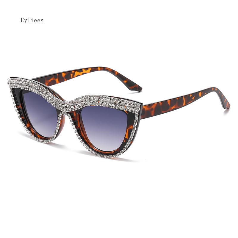 Vintage Luxury Crystal Diamond Cateye Sunglasses Women  Designer Black Pink Frame Cat Eye Sun Glasses Bling Bling Eyewear