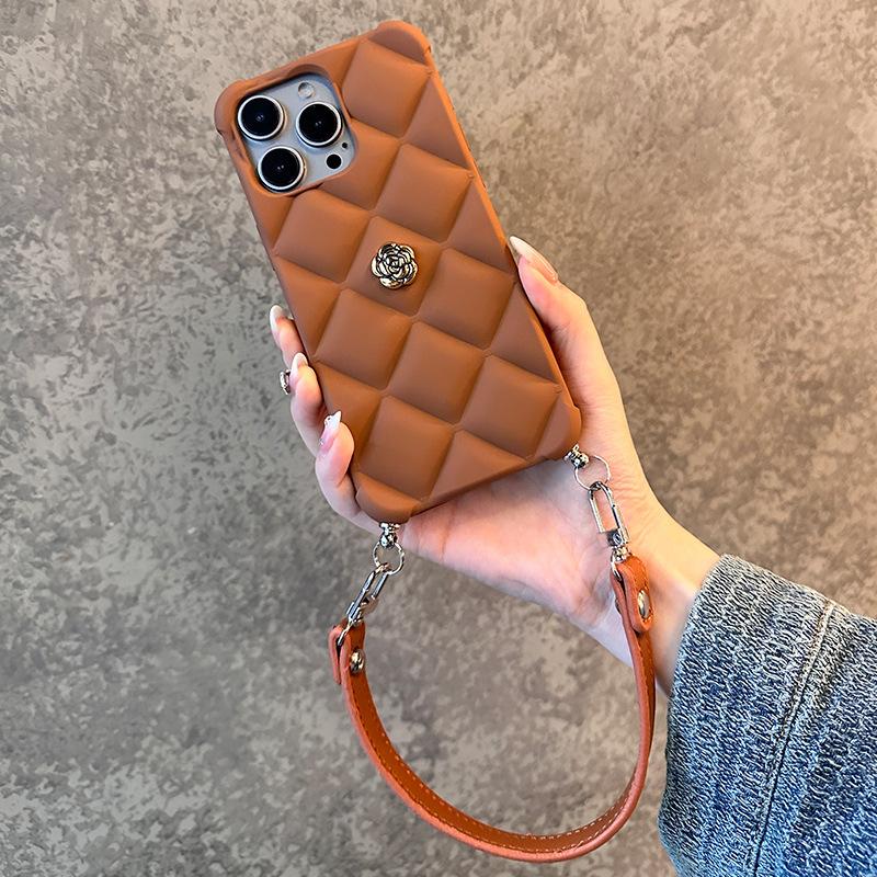 Autumn and Winter Retro Diamond Applicable Apple 15PM Mobile Phone Case Iphone14promax New 13 Portable Strap 16 Shell