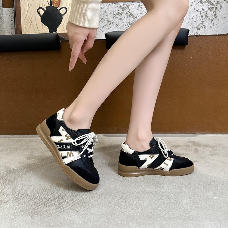 Autumn Retro Leather Female Inner Height Increase 5CM Leisure Sports Female Tide