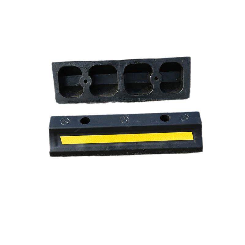 Rubber-Plastic Double Wheel Stopper Parking Device