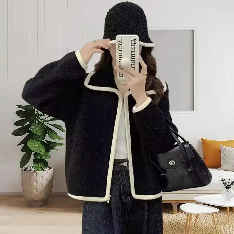 Autumn and winter new loose and thin versatile short coat women's fashion top knitted sweater women's