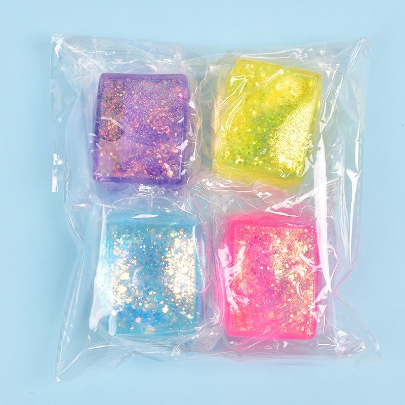 

Игрушка-антистресс в стиле Kuaishou в виде шарика из мальтозного тофу