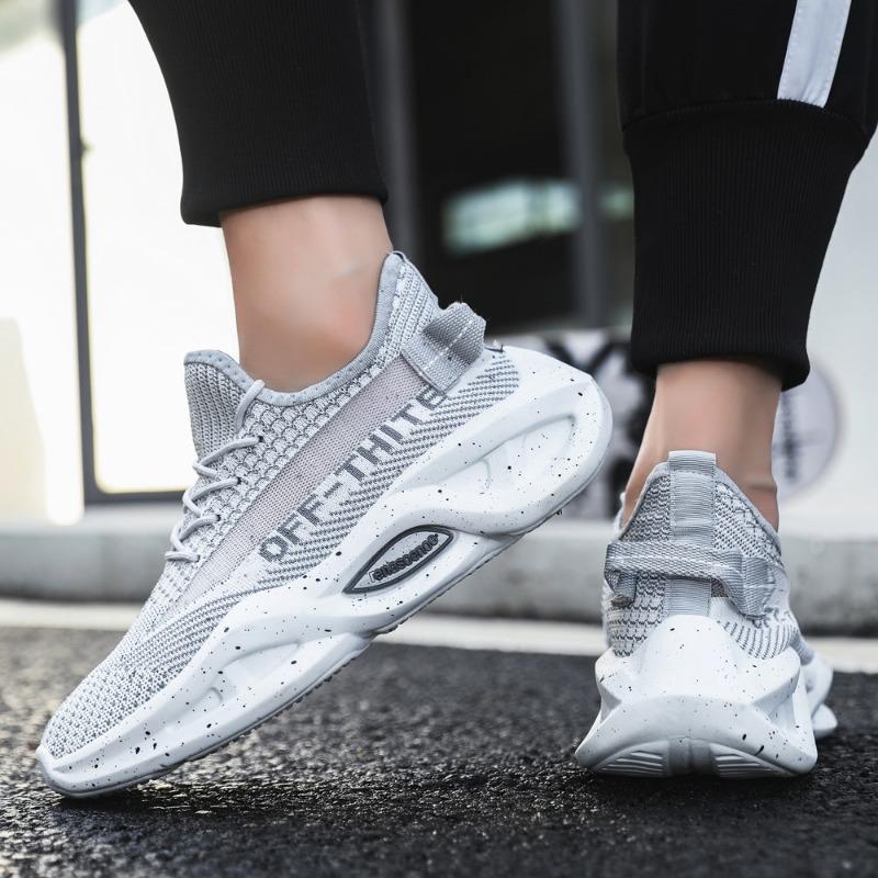 Men's Sports Shoes Summer New Hollow Heightening Men's Running Shoes Men's Shoes