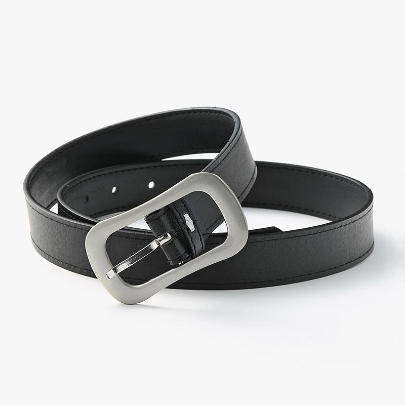 Retro Fashionable Black Pu Leather Belt For Women Featuring Stylish Buckle Japanese