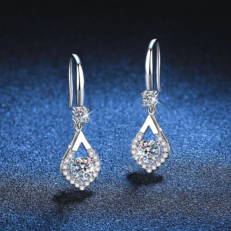 Real 0.5CT 5mm D Color Moissanite Drop Brincos para Mulheres S925 Prata Banhado PT950 Passado Teste de Diamante Brinco de Gota de Água
