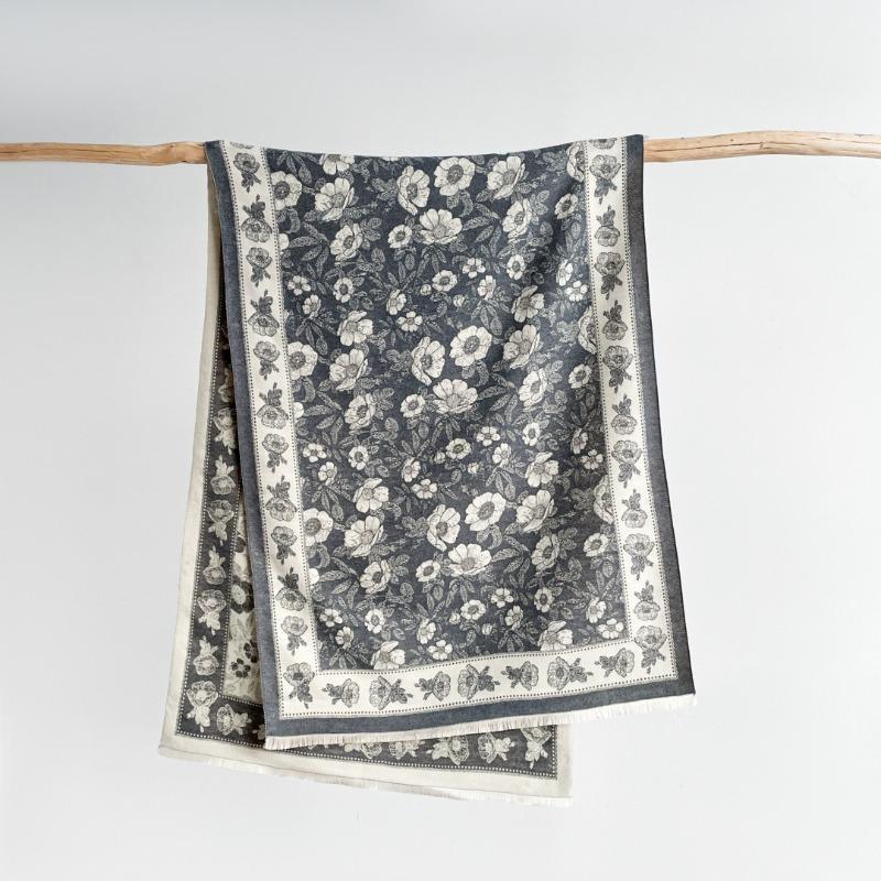 Scarf women's new winter tassel shawl floral versatile cashmere thickened warm and cold-proof scarf dual-purpose