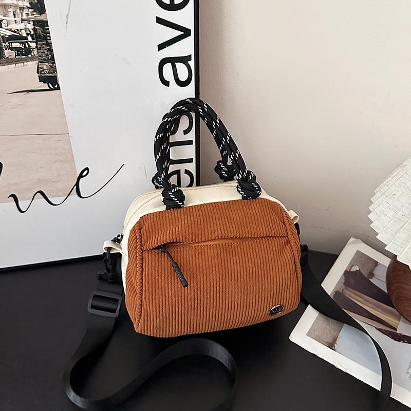 

Autumn Korean Color Block Patchwork Crossbody Shoulder Bag 2025 - Versatile High-End Literary Style коричневый