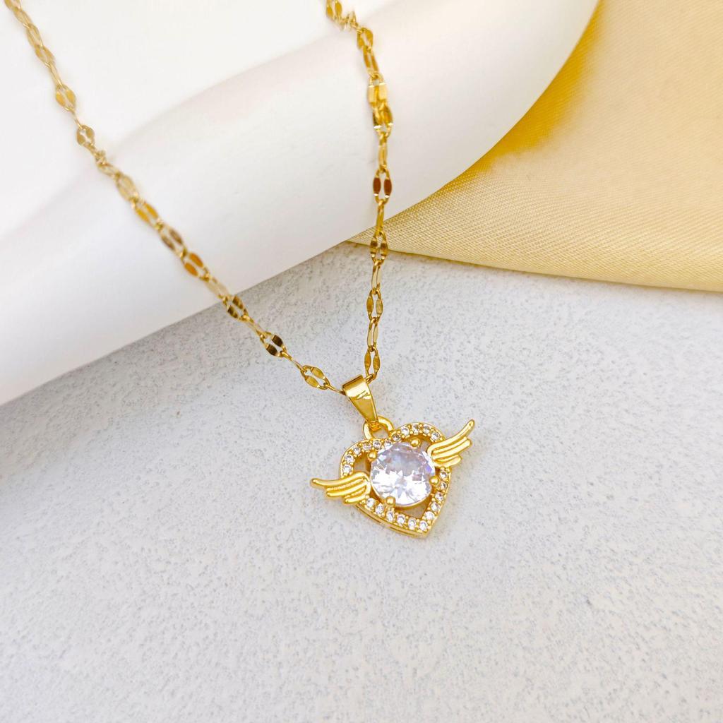 Women's Gold-Plated Copper Necklace: Luxury Fu Lu Pendant Clavicle Chain - Versatile Fashion Accessory