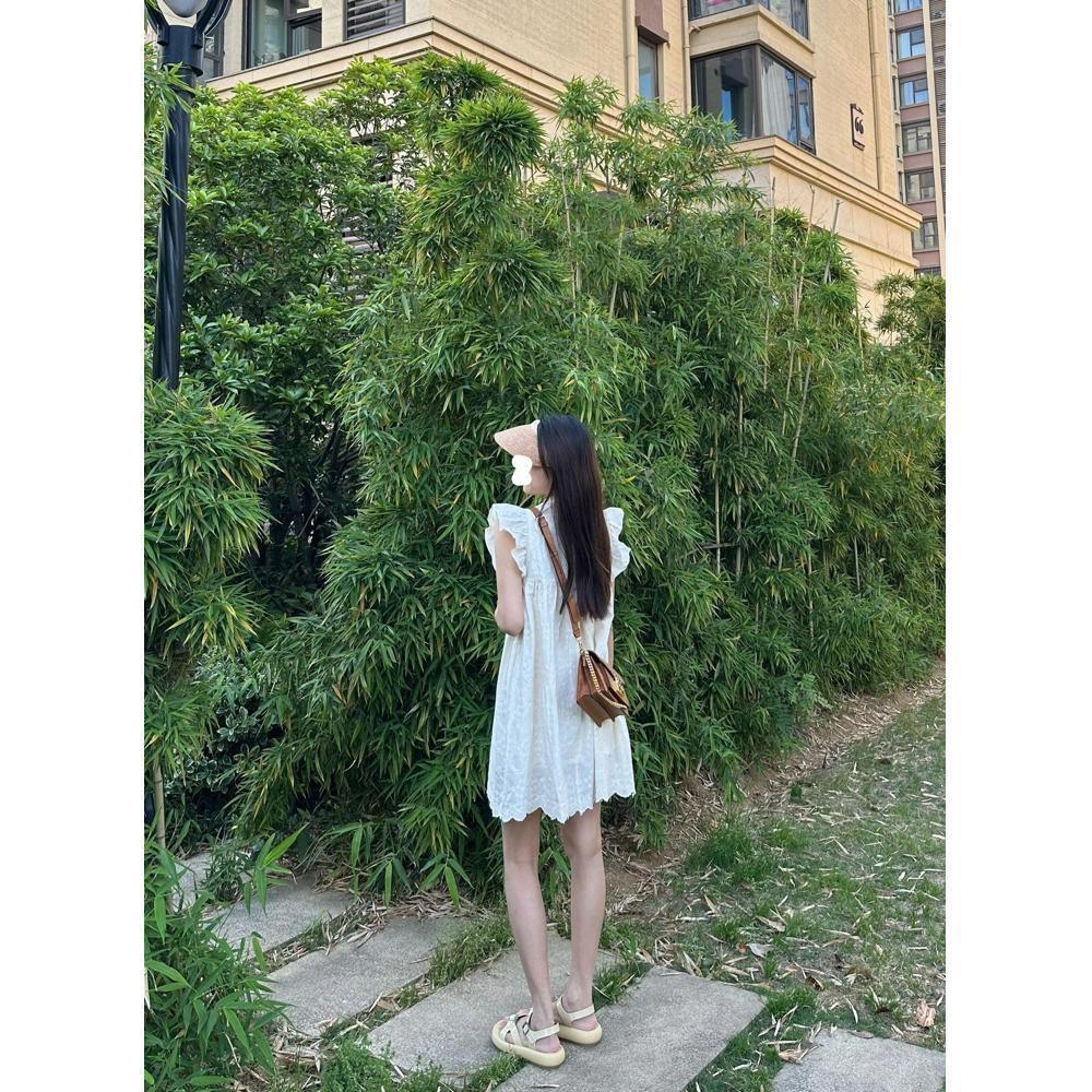 Small Fly Sleeve Dress Women's Summer Embroidery Sleeveless Thin Small a Word Doll Skirt