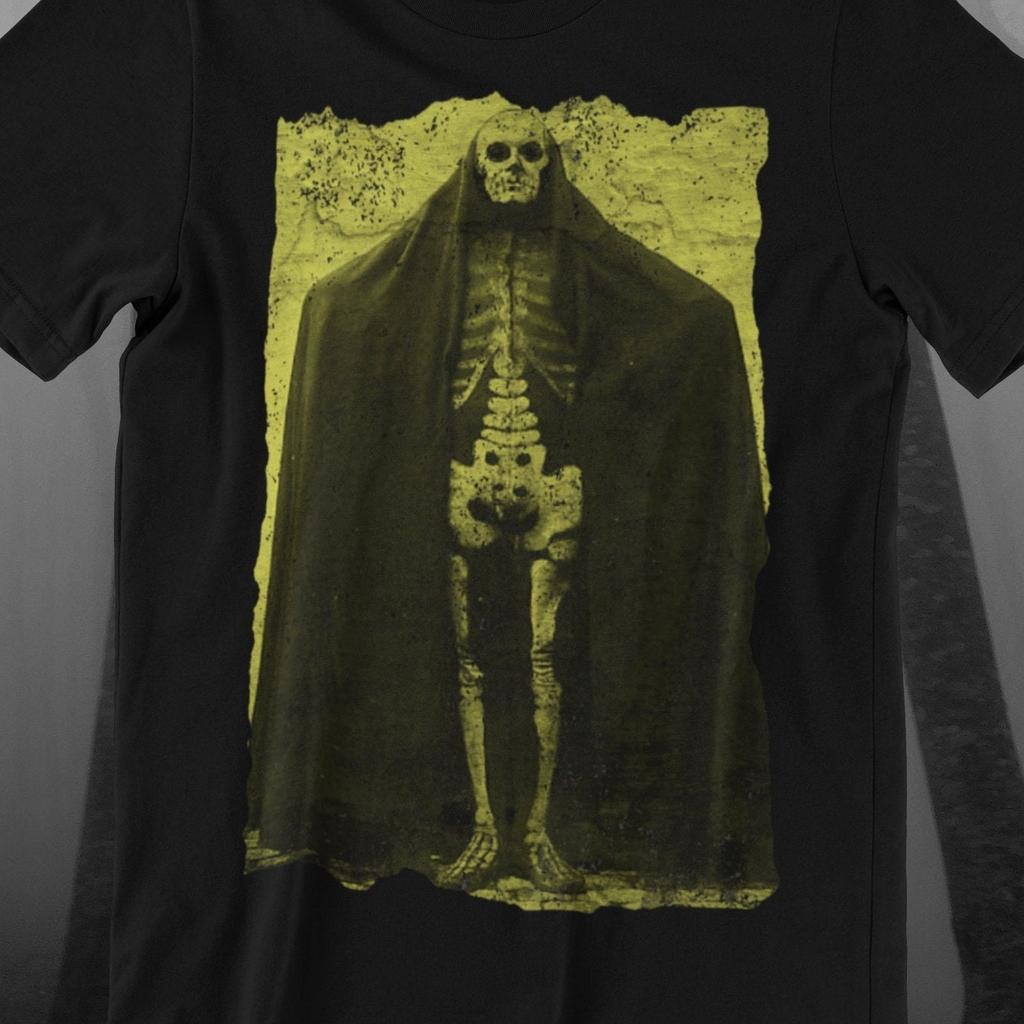 Skeleton Print Tee | Elegant Gothic Vintage-Style Top | Spooky Retro Horror T-shirt | Essential Dark Wardrobe Piece | Unique Halloween