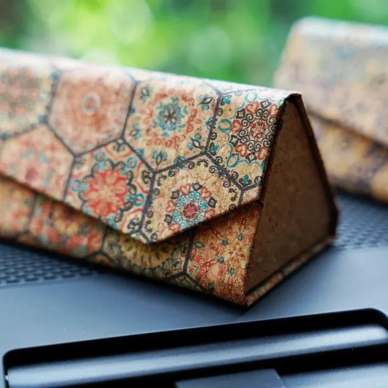 Retro Cork Folding Triangle Glasses Case for Men Women Sunglasses Box Portable Travel Glasses Storage Box Eyewear Accessories