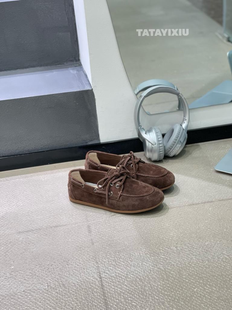 French retro leather soft-soled Doudou shoes 2025 spring and autumn new round head lace-up versatile casual loafers grandma shoes