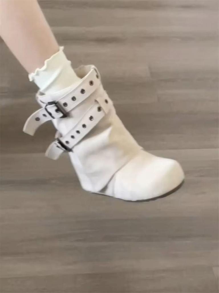 Mori stacked heightening JK belt buckle boots new thin round head with skirt versatile Birkenstock short boots women