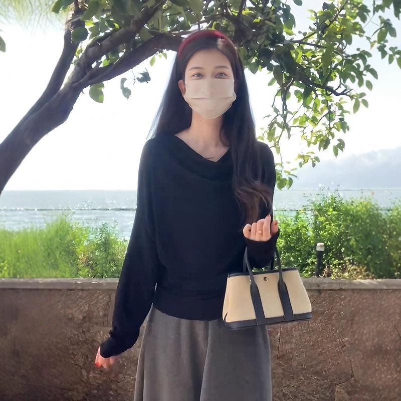 Großgröße schwingender Kragen One-Shoulder Langarm Strickpullover Damen Herbst Neu Fett MM faul und dünn Temperament Oberteil