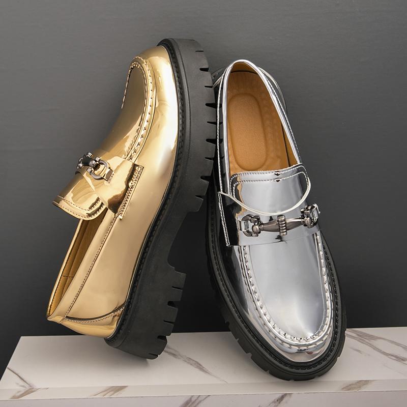 Luxus Gold Silber Glänzendes Leder Lässige Slipper Rutschfest Metall Schnalle Dekoration Herren Trendiger Promi-Friseur Loafer Schuhe