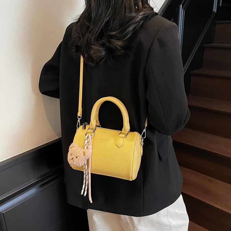 Handbag Women's New Fashion Shoulder Messenger Bag