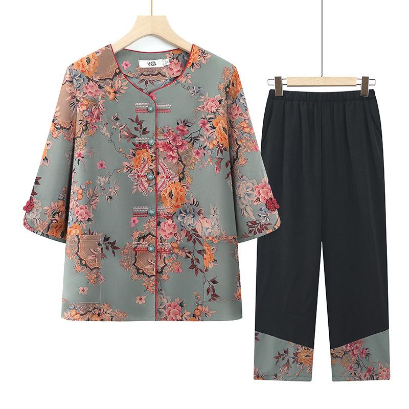 

Chinese Style Summer Cardigan Set for Elderly Women - New Two-Piece Outfit 5XL 150-165 lbs