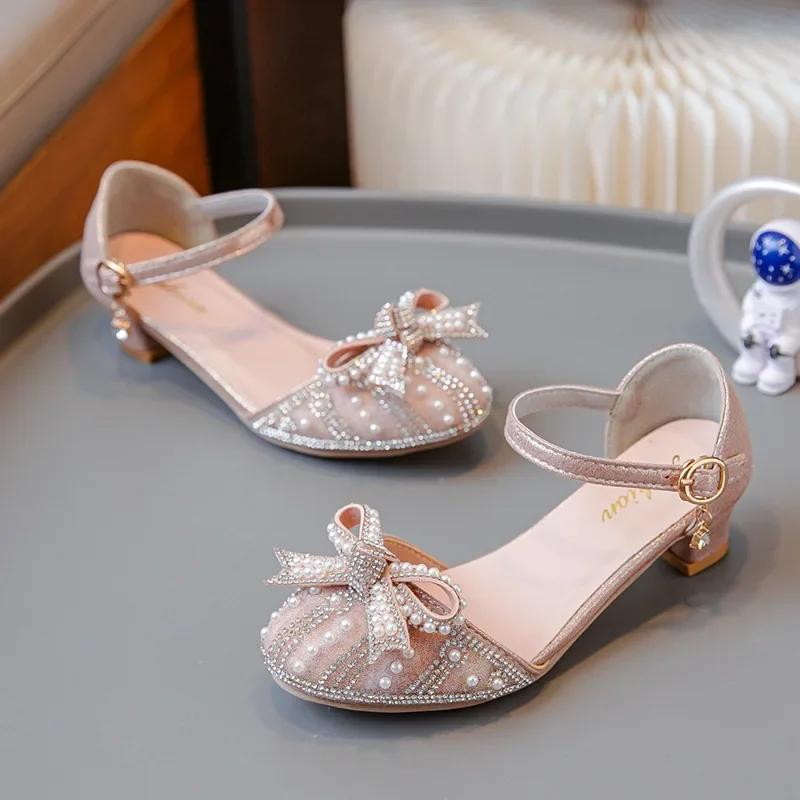 Girls' Bow Sandals 2025 Summer New Fashion Princess Shoes for Party Wedding Kids Rhinestone High Heels Children's Leather Shoes