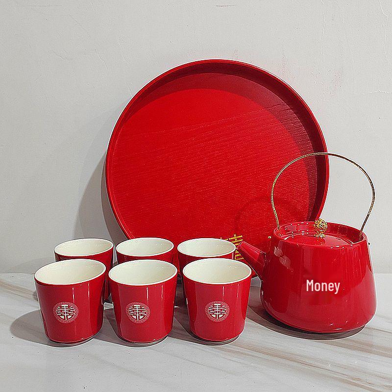 Wedding Tea Set: Elegant Teapot and Cups for Newlyweds' Traditional Ceremony