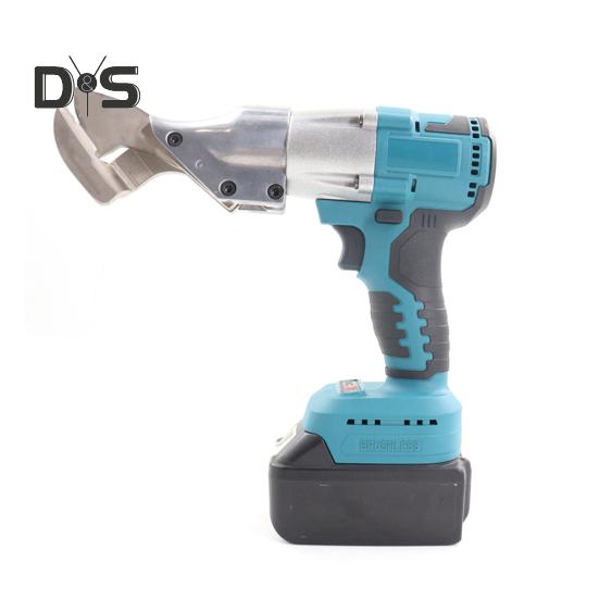 Bezprzewodowa przecinarka do blachy z oświetleniem LED Trwała konstrukcja Przenośna zasilana akumulatorowo bezszczotkowa elektryczna przecinarka do metalu