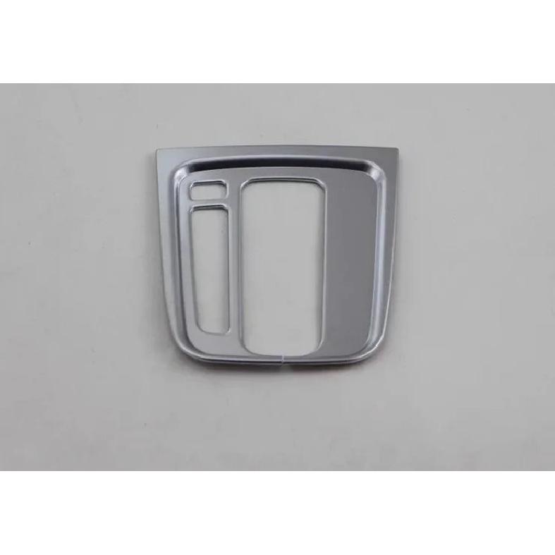 For Suzuki Vitara Escudo 2016 2017 2018   ABS Chrome Inner Middle Front Shift Stall Paddle Cup Lamp Frame Trim Molding