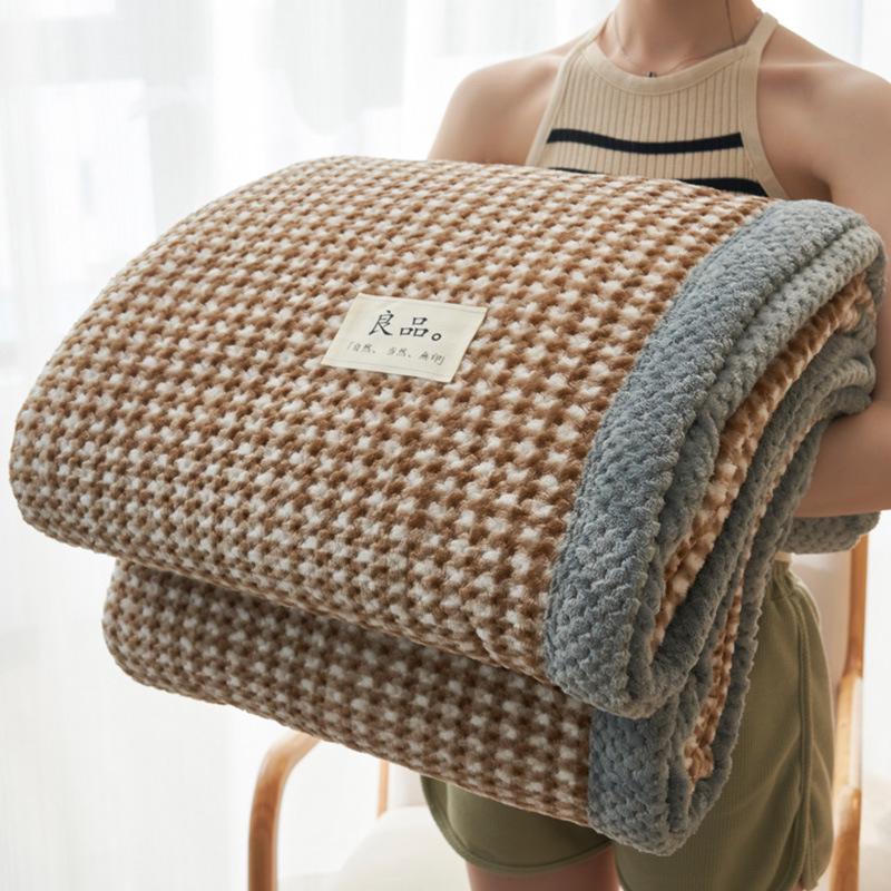 Doudou Coral Velvet Sofa and Bed Blanket