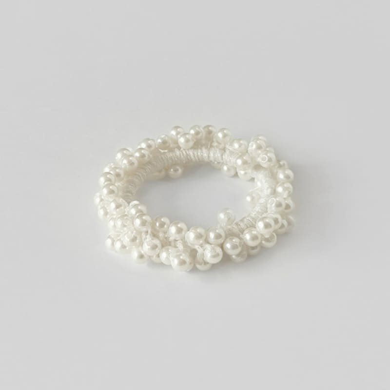 FANTASTIC PLANET pearl hair strap