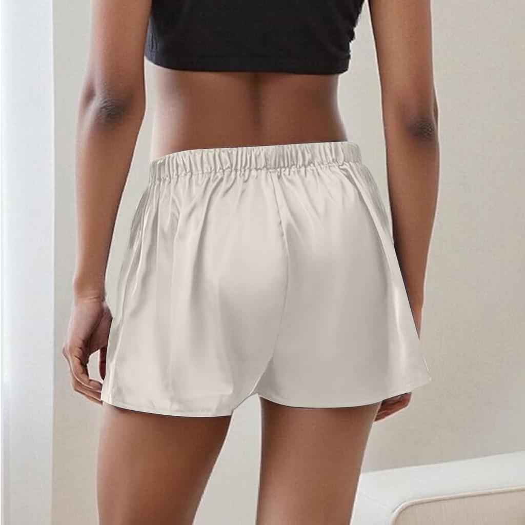 Women's Patchwork Casual Lace New Shorts Hook Flower Vacation Lace Hot Pants Shorts