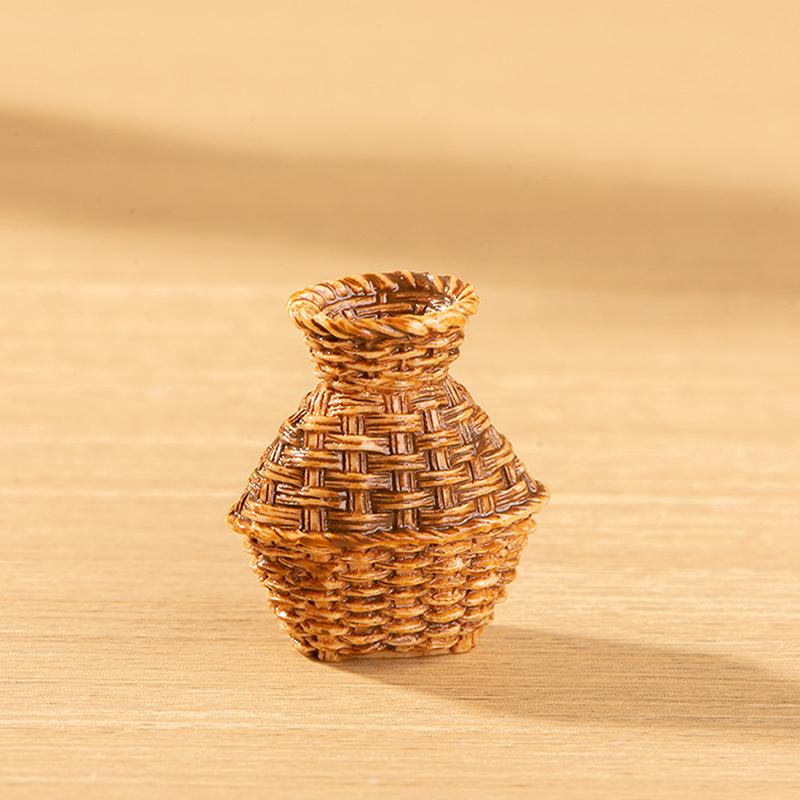 

5Pcs Miniature Woven Basket, Model House Accessories, Miniature Willow Basket For Crafts, Miniature House Furniture Set 5PCS