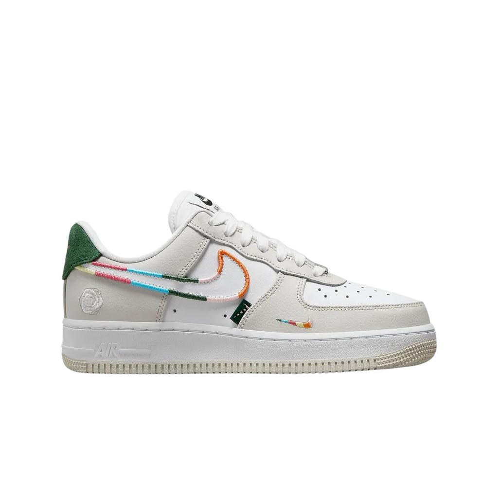 (w) Nike Air Force 1 Se Low All Petals United White Fir