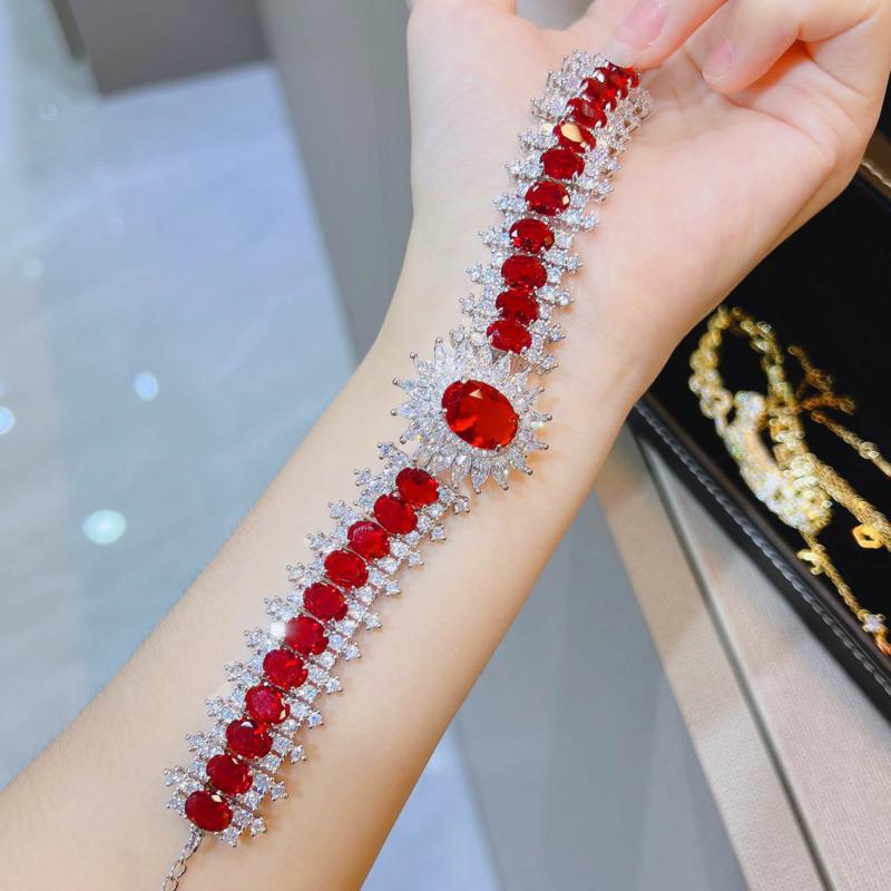 BELLA BOX High Luxury Heavy Industry Design Full Drill Chinese Red Ruby Necklace Suitable For Women's Wedding Party High-end Jewelry
